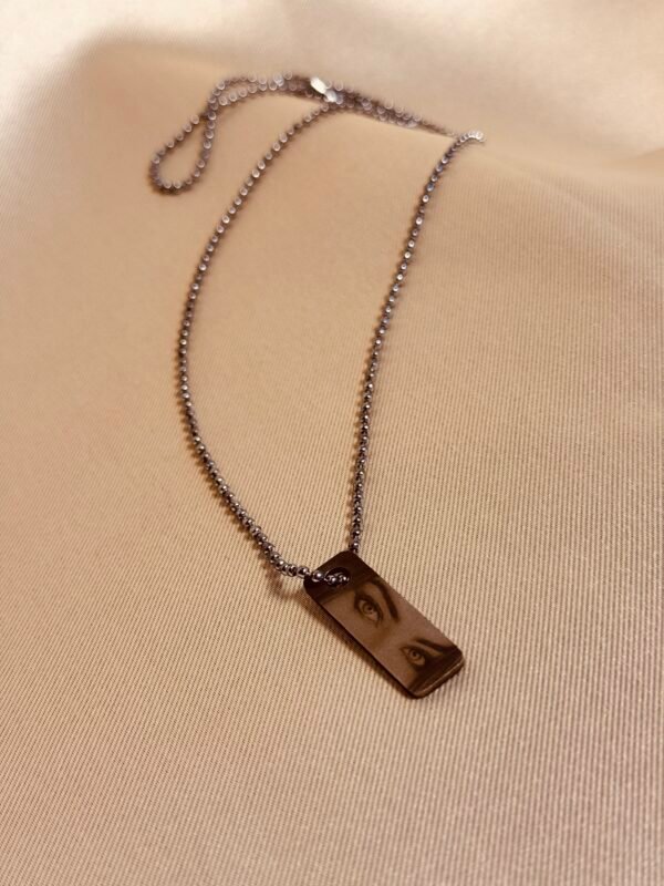 Personalized Photo Necklace – Custom Picture Pendant Jewelry